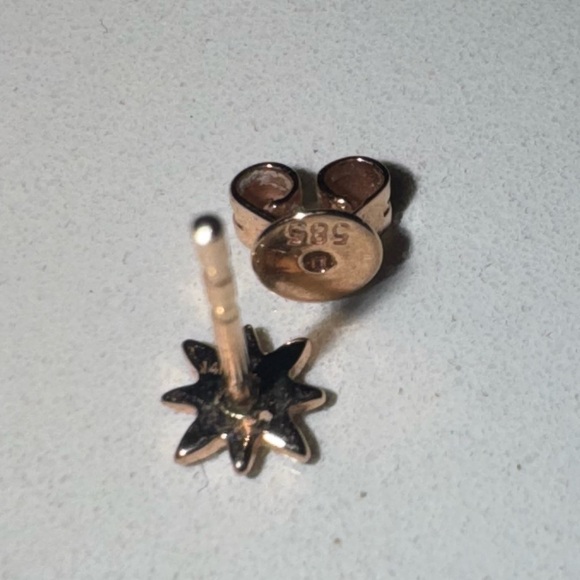 Sydney Evan Starburst Diamond Stud Earrings 14k Rose Gold Pair - Picture 6 of 7